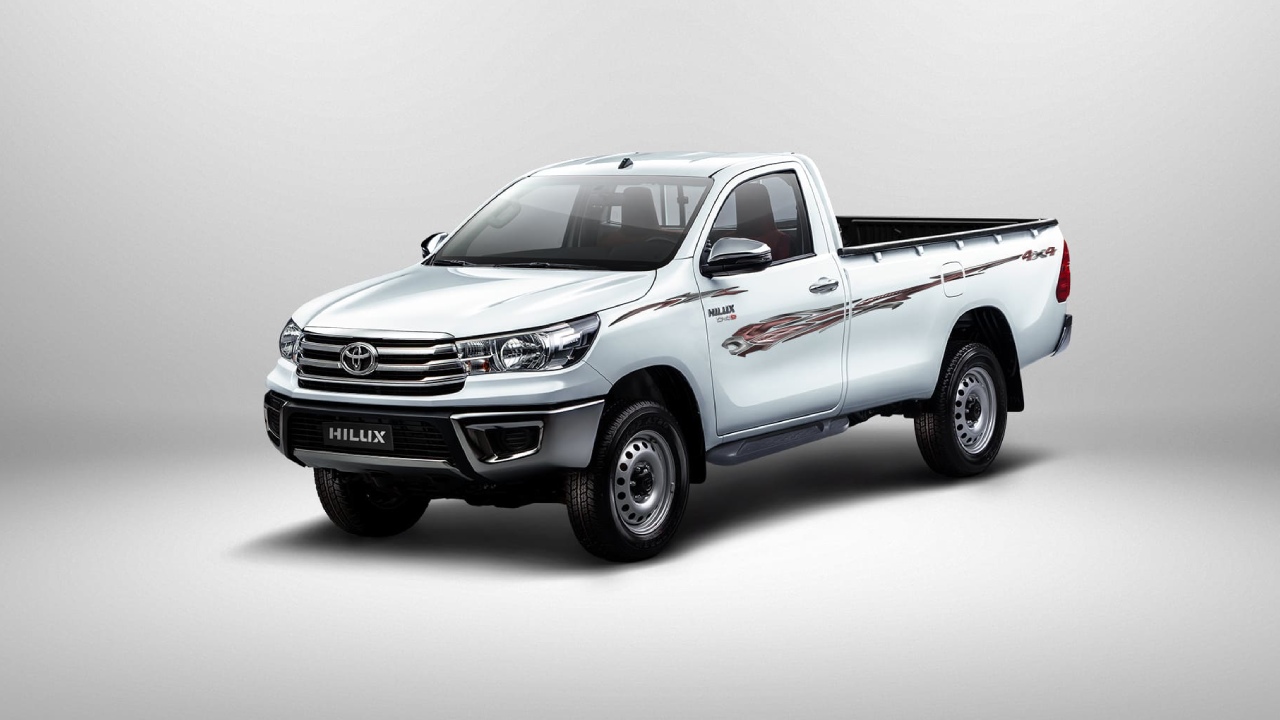 Prices and Specifications for Toyota Hilux Single Cab DECKLESS 2.4L DSL